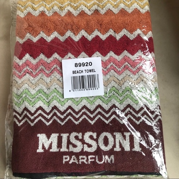 Missoni Beach Towel Blanket Chevron Zig Zag NEW - Picture 5 of 5